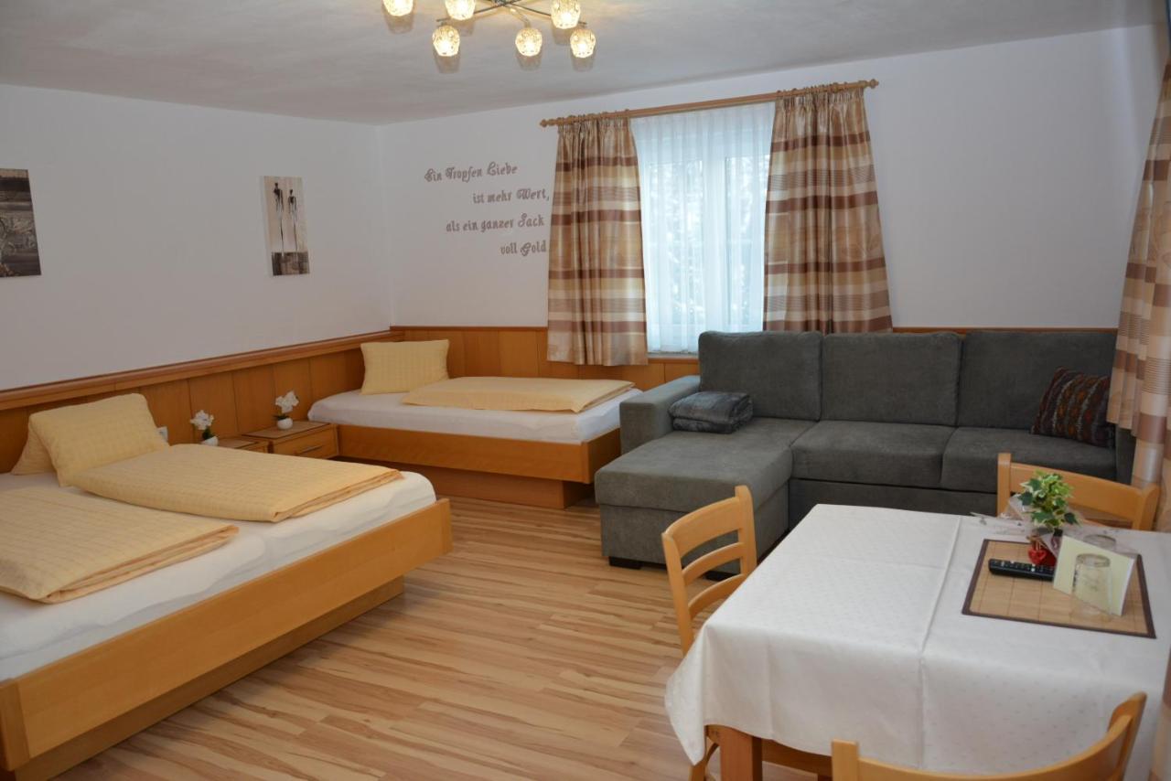 Haus Ingrid Apartment ซังคท์เกออร์เกน อ็อบ มูเรา ภายนอก รูปภาพ