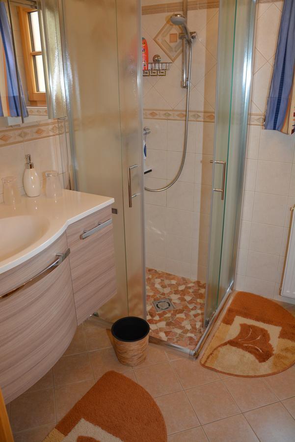 Haus Ingrid Apartment ซังคท์เกออร์เกน อ็อบ มูเรา ภายนอก รูปภาพ