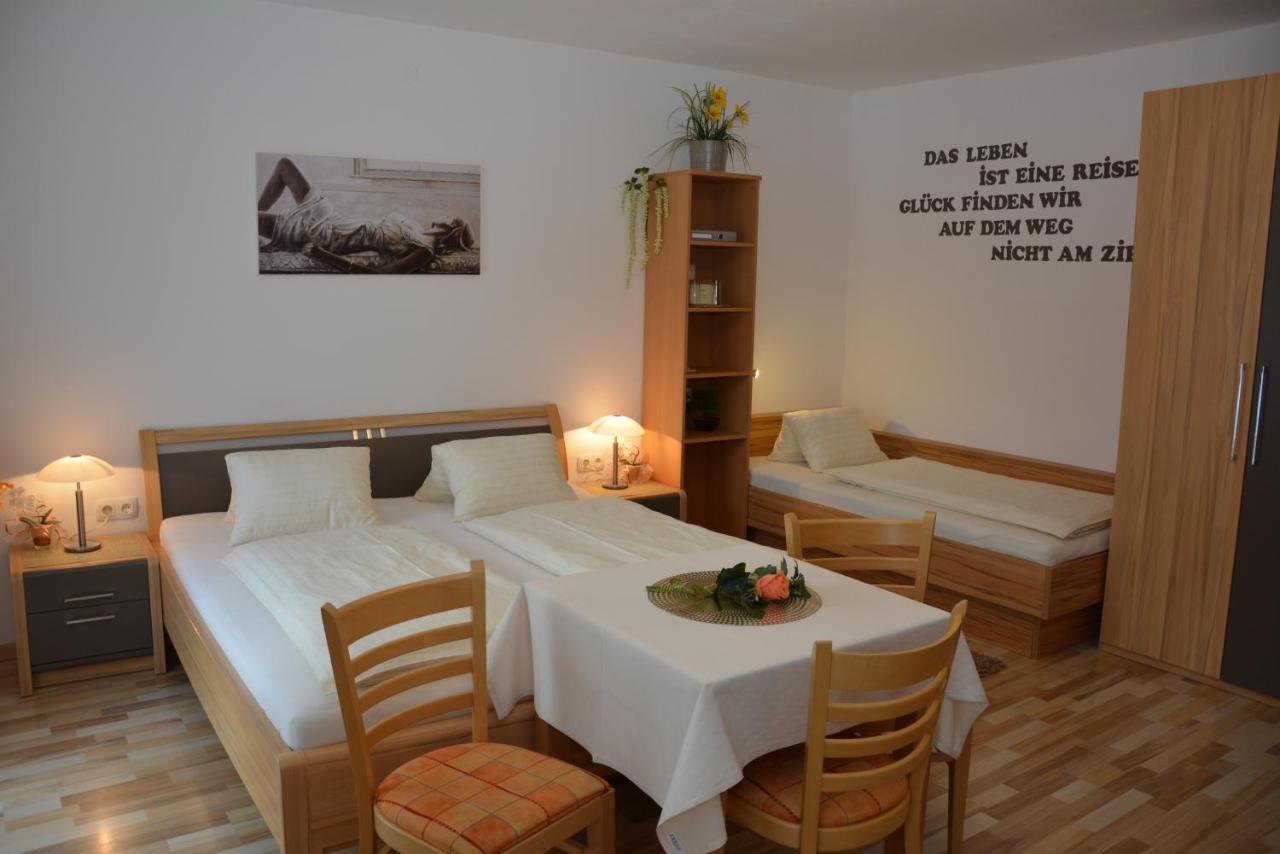 Haus Ingrid Apartment ซังคท์เกออร์เกน อ็อบ มูเรา ภายนอก รูปภาพ