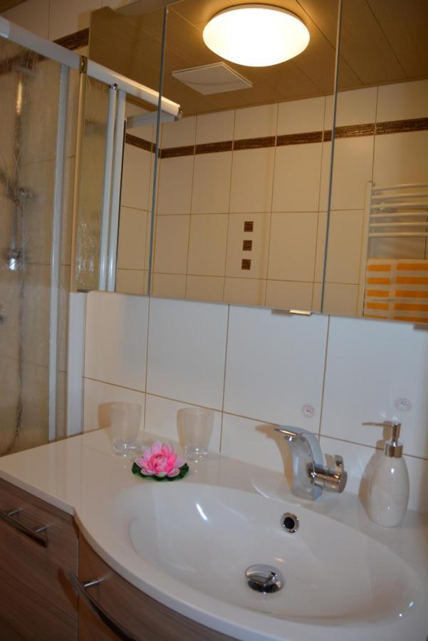 Haus Ingrid Apartment ซังคท์เกออร์เกน อ็อบ มูเรา ภายนอก รูปภาพ